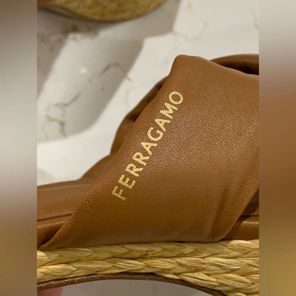 Salvatore Ferragamo Platform Douglas Espadrille Slide Sandals Size 8